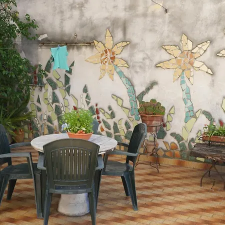 Centro Spaccanapoli * Nápoly