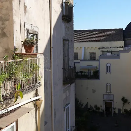 Centro Spaccanapoli * Neapol